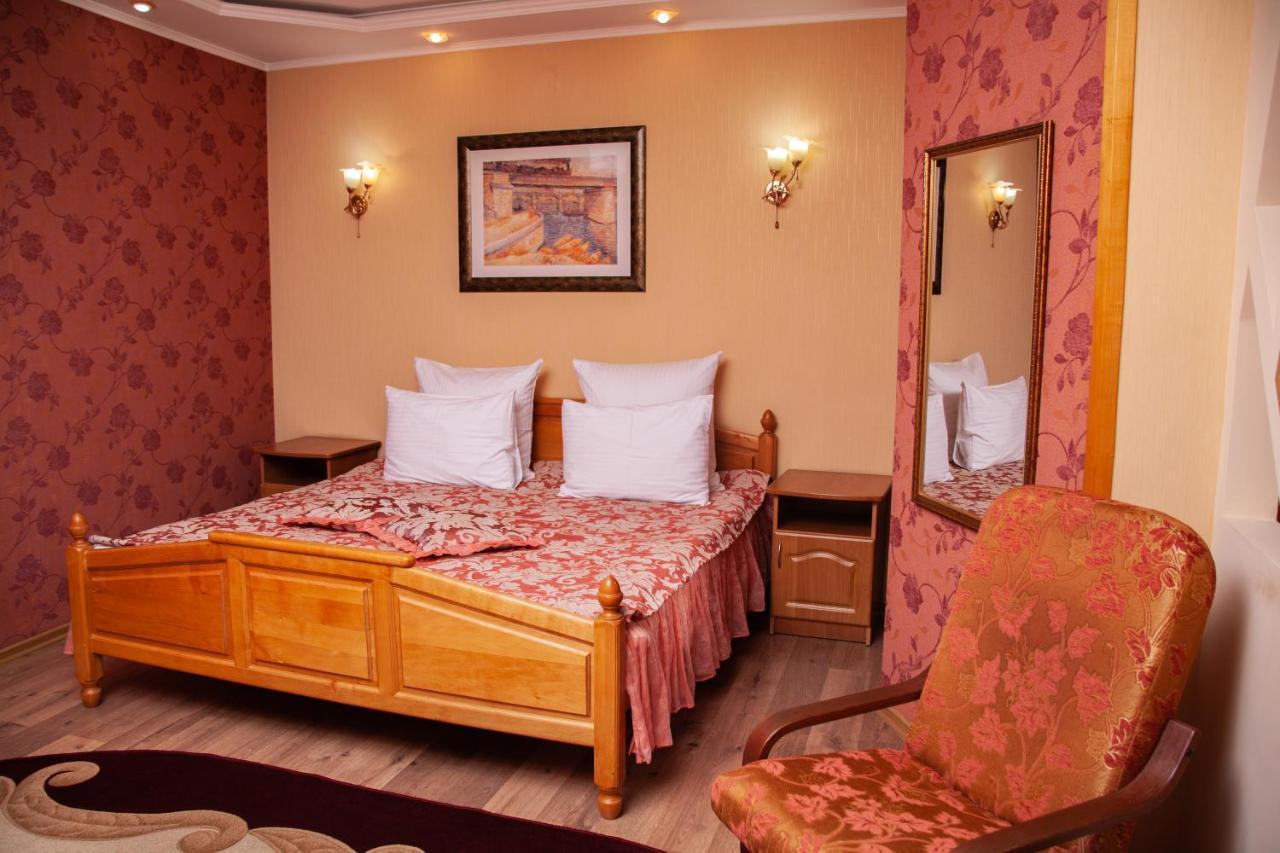 Piligrim 1 Hotel Mykolaiv Exterior photo