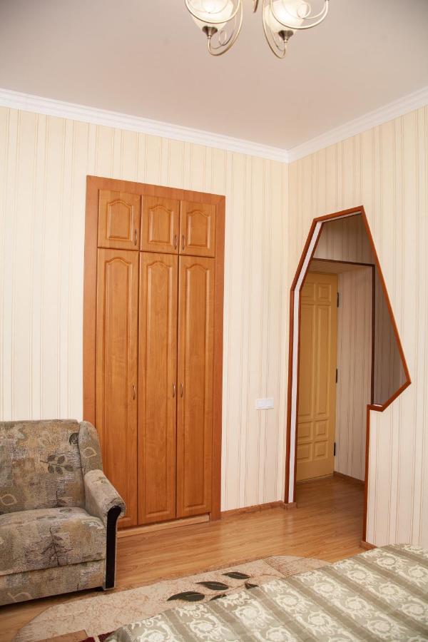 Piligrim 1 Hotel Mykolaiv Exterior photo