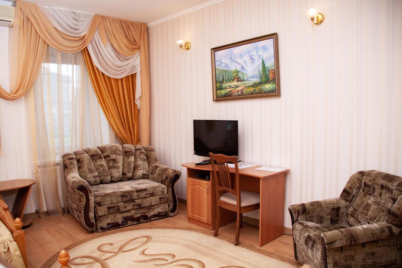 Piligrim 1 Hotel Mykolaiv Exterior photo