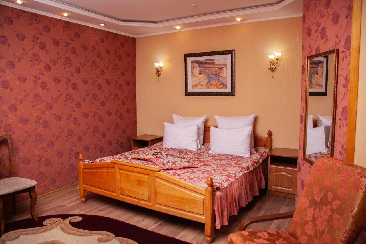 Piligrim 1 Hotel Mykolaiv Exterior photo
